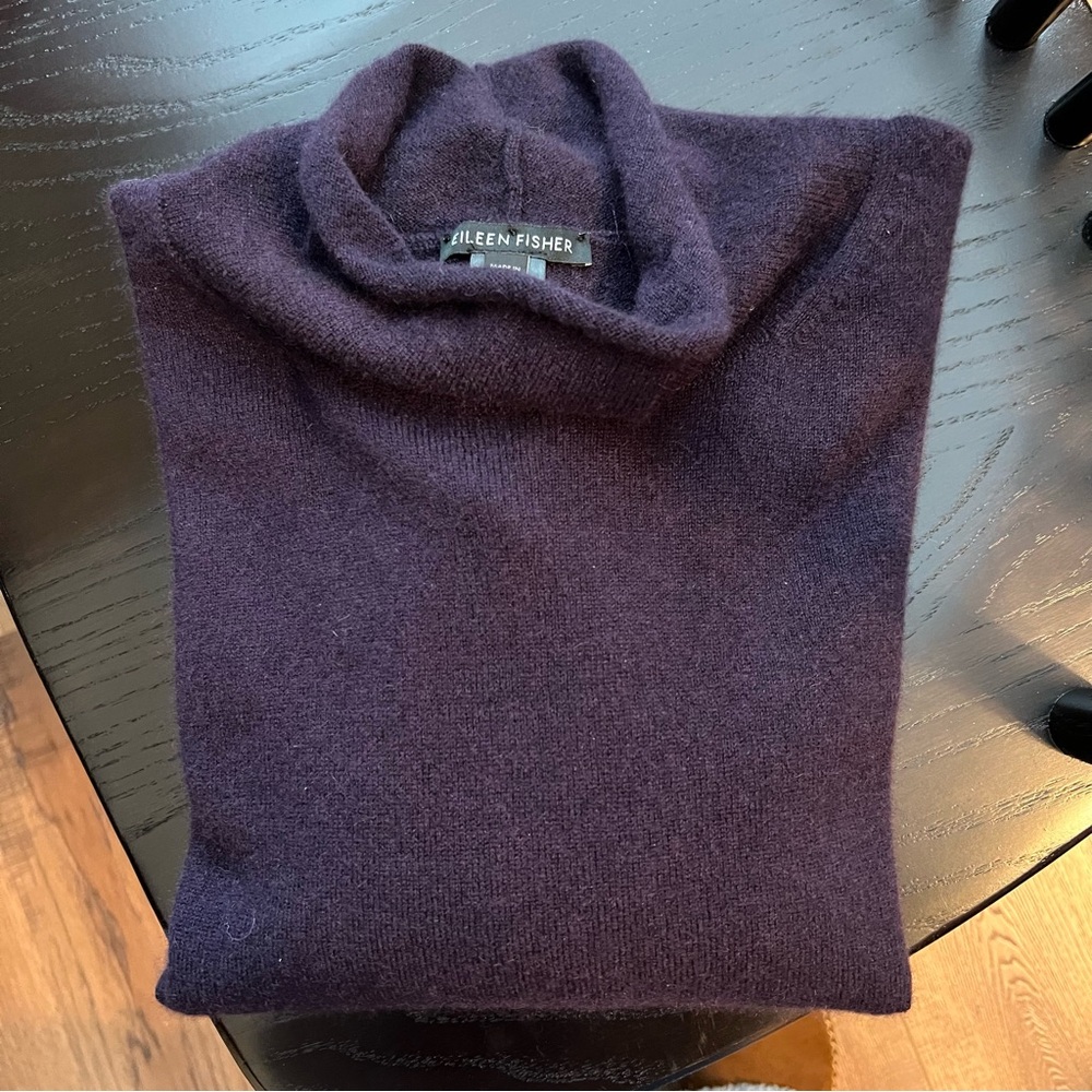 EILEEN FISHER Italian Cashmere Turtleneck Top, Aubergine, XS - Picture 11 of 11